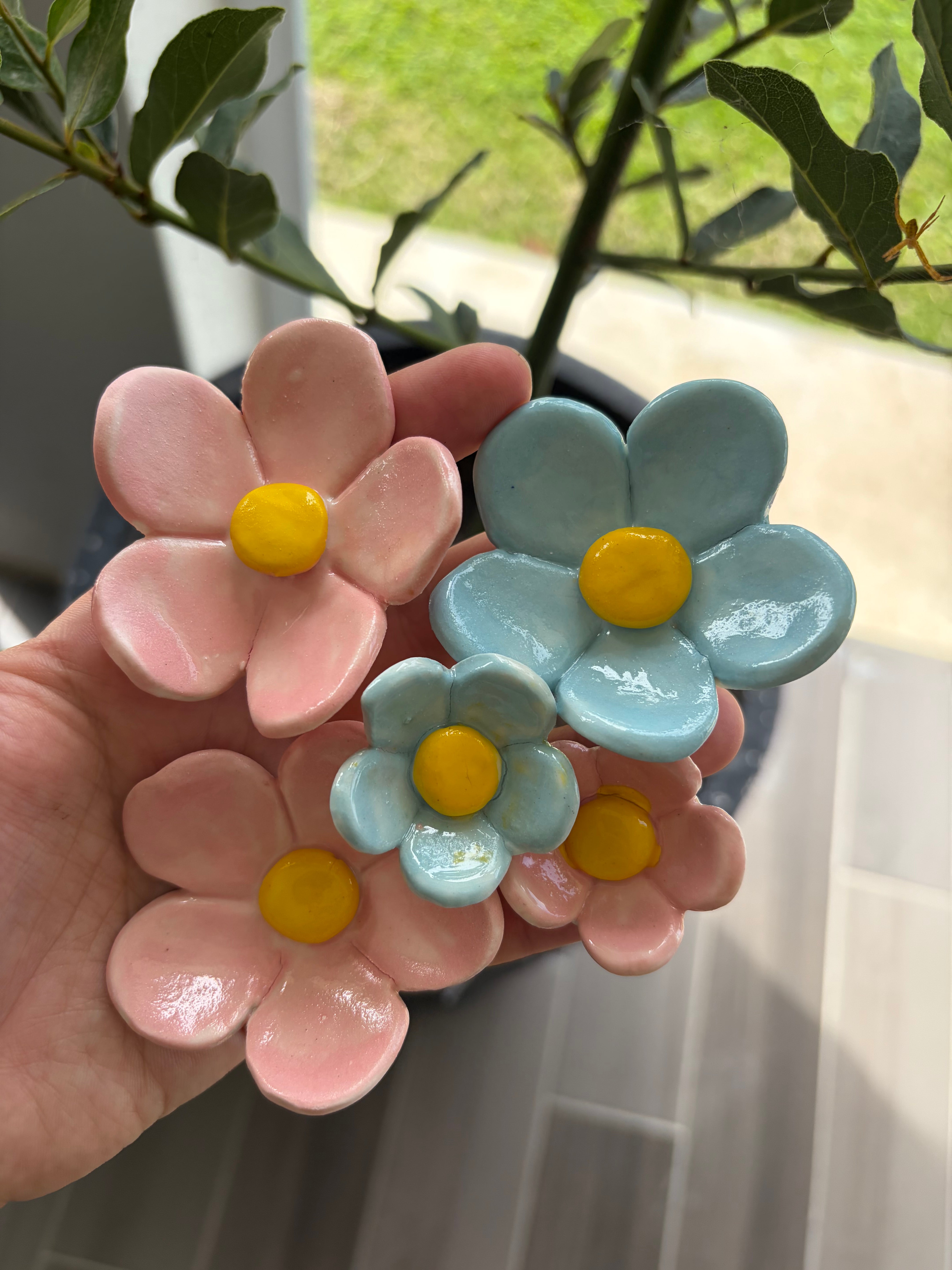 Ceramic Flowers - bunches of seconds!