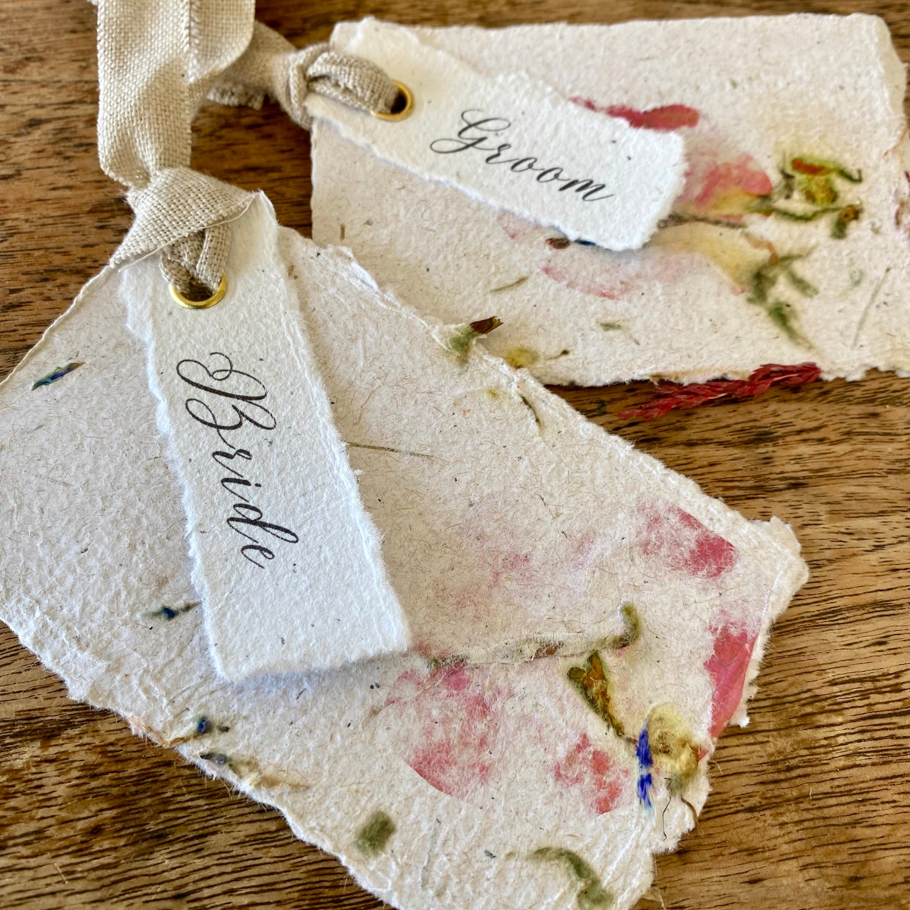 Handmade Paper Wedding Place Cards Personalised with Guest names (Bundle of 5)