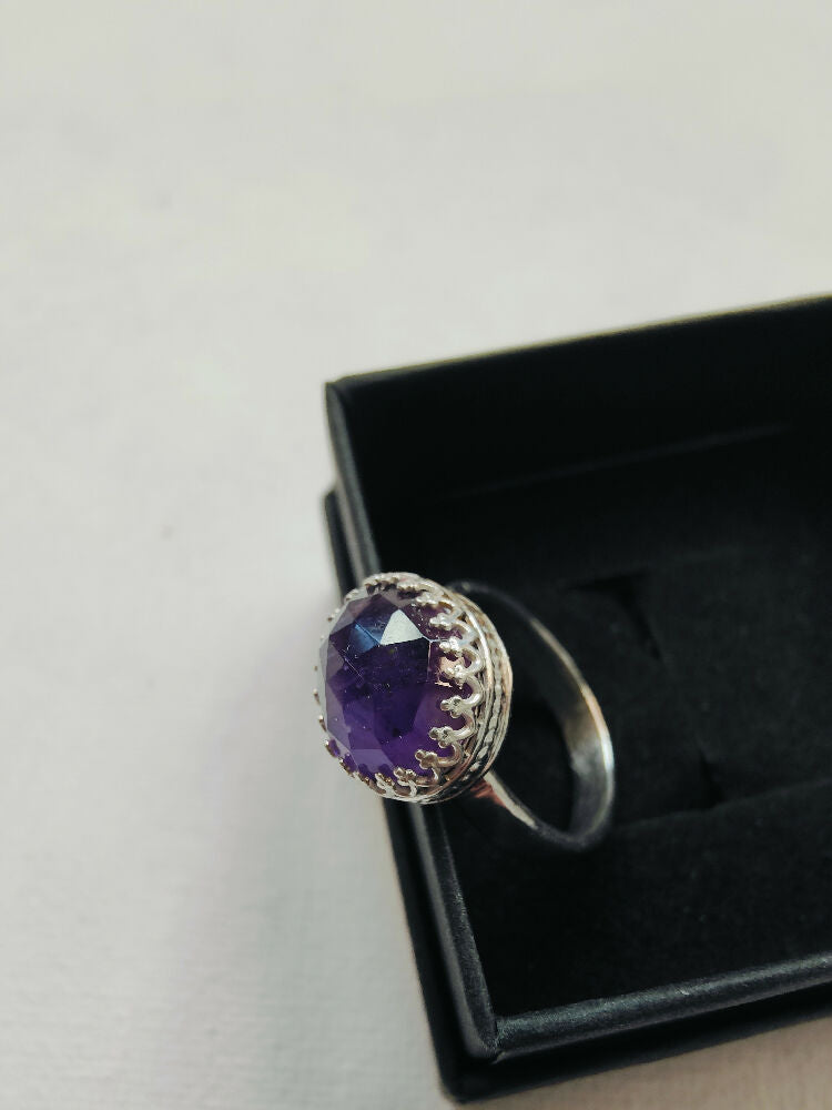 Amethyst sterling silver ring