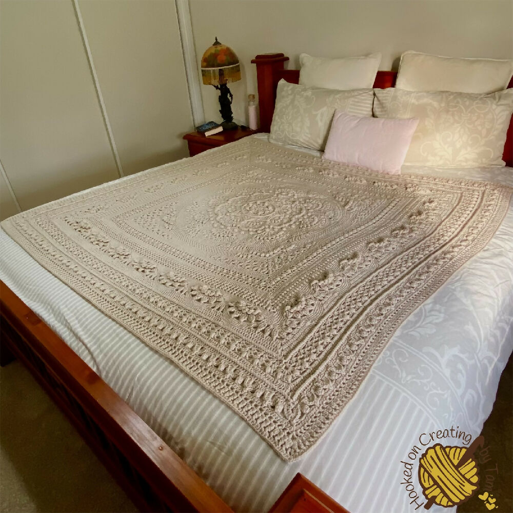 Heirloom quality crochet double bed blanket / quilt / throw