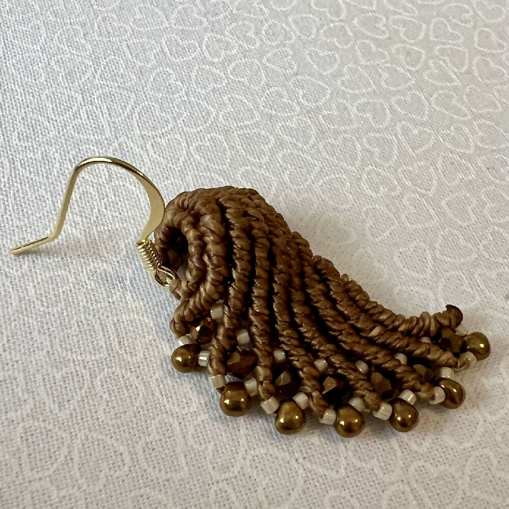 Brown Shell Micro Macrame Earrings +Free Microfibre Pouch