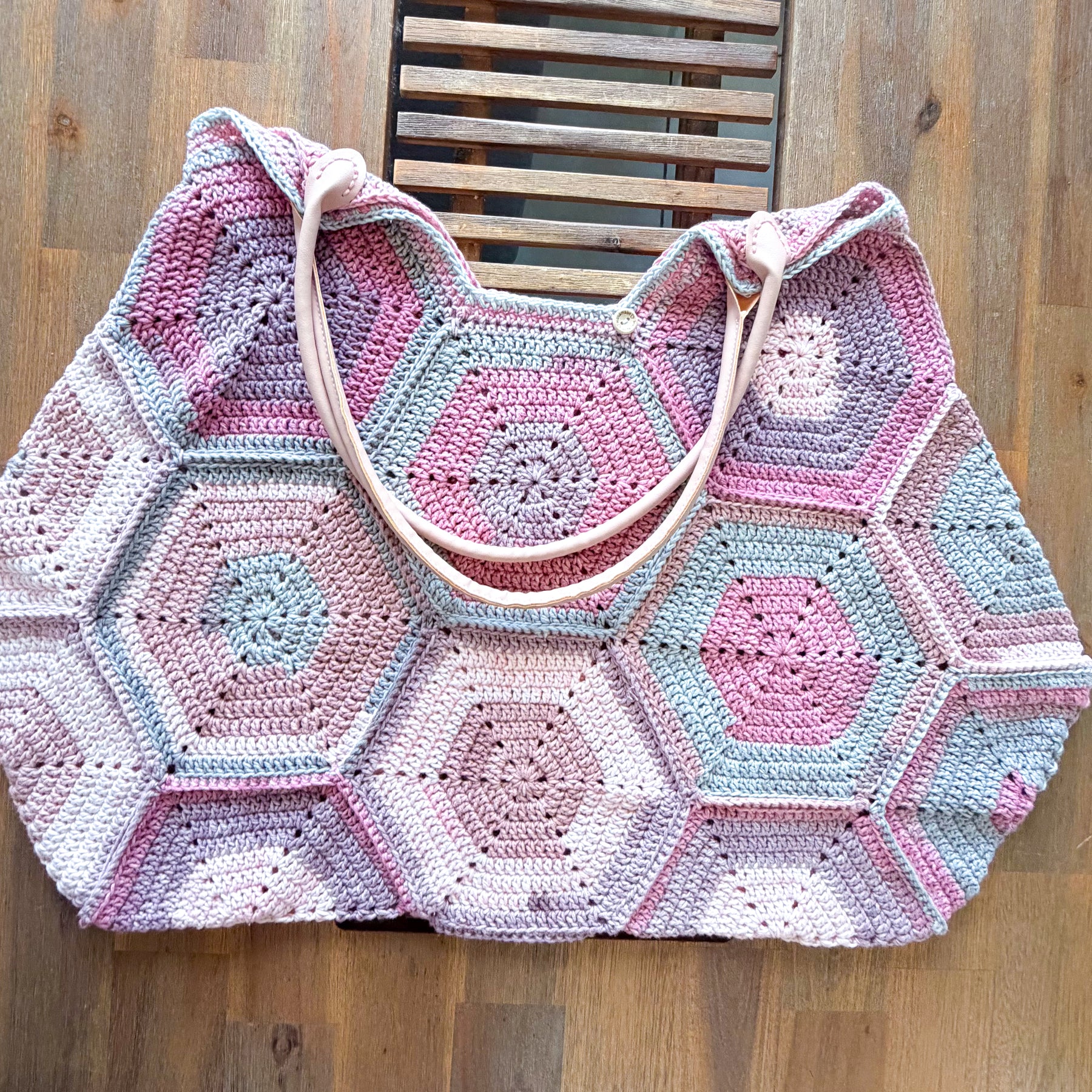 #078 Oversized Hexagon Tote Bag with Faux Handles