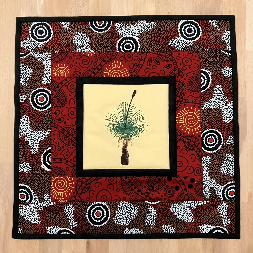 table-centre-handmade-Australian-native-grass-tree_1