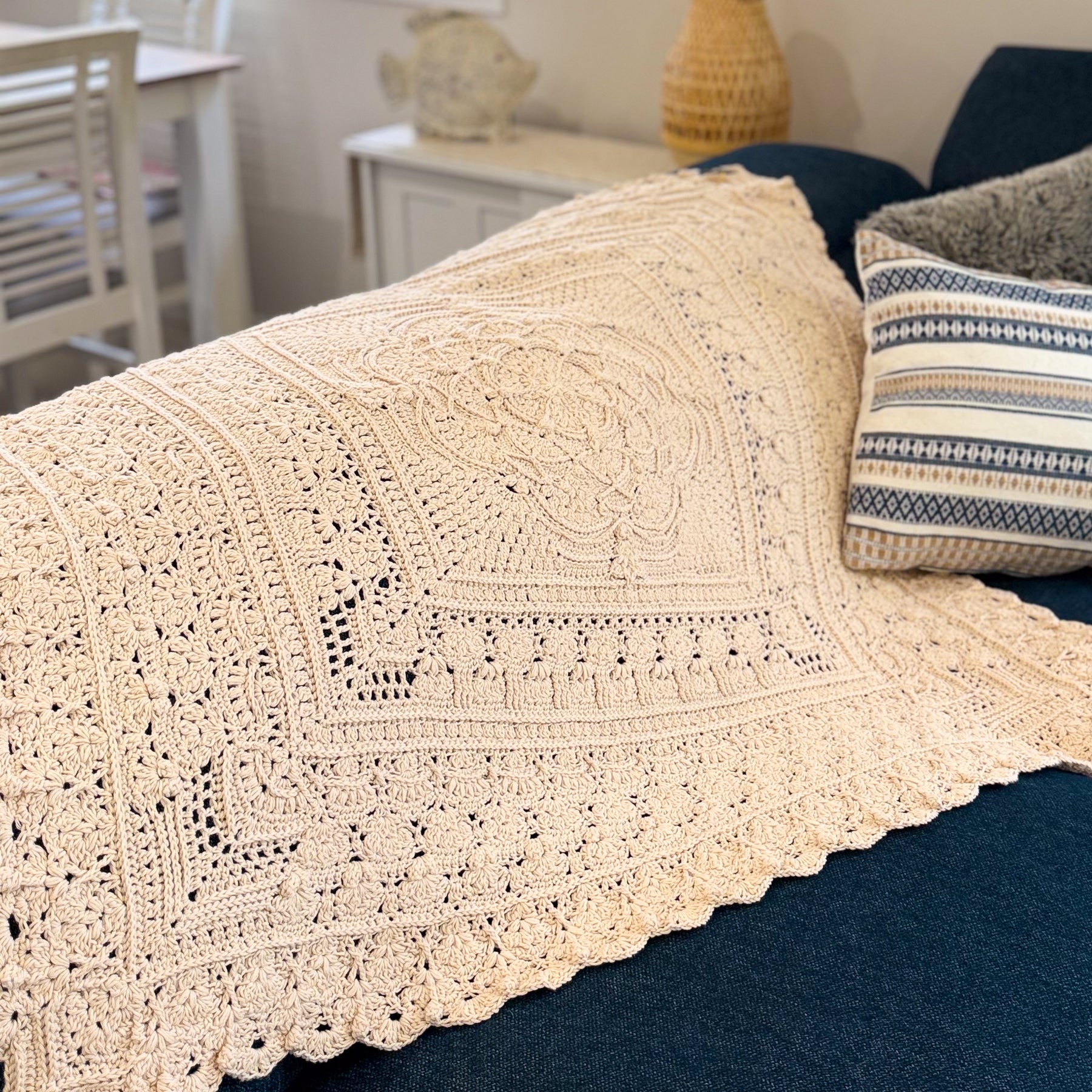 #035 Medium Size Blanket in Natural Colour