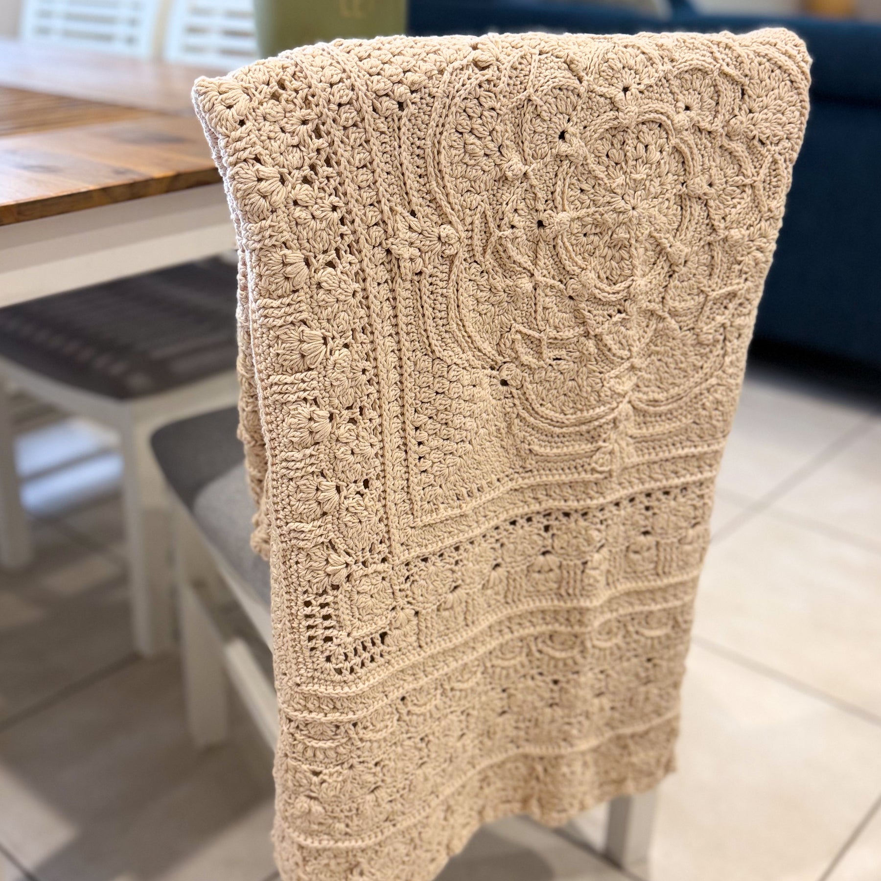 #035 Medium Size Blanket in Natural Colour