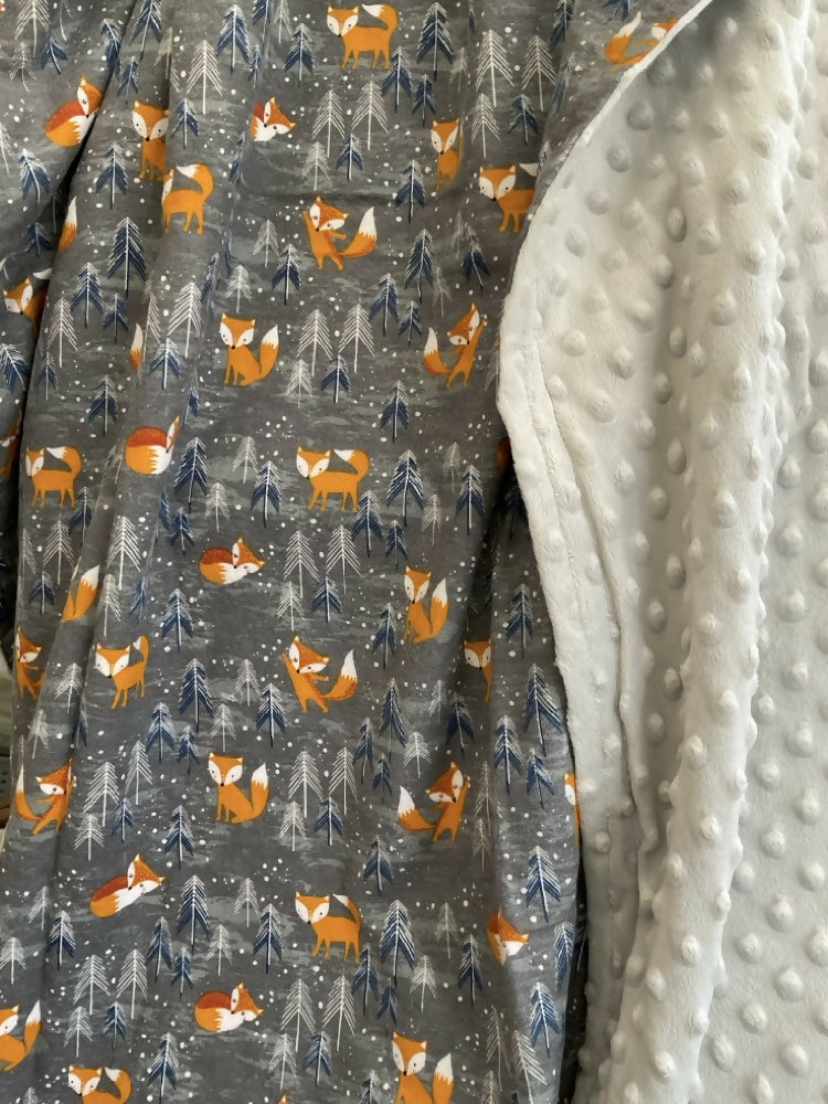 Baby Blanket / Flannelette Cotton / Minky dot / Foxes