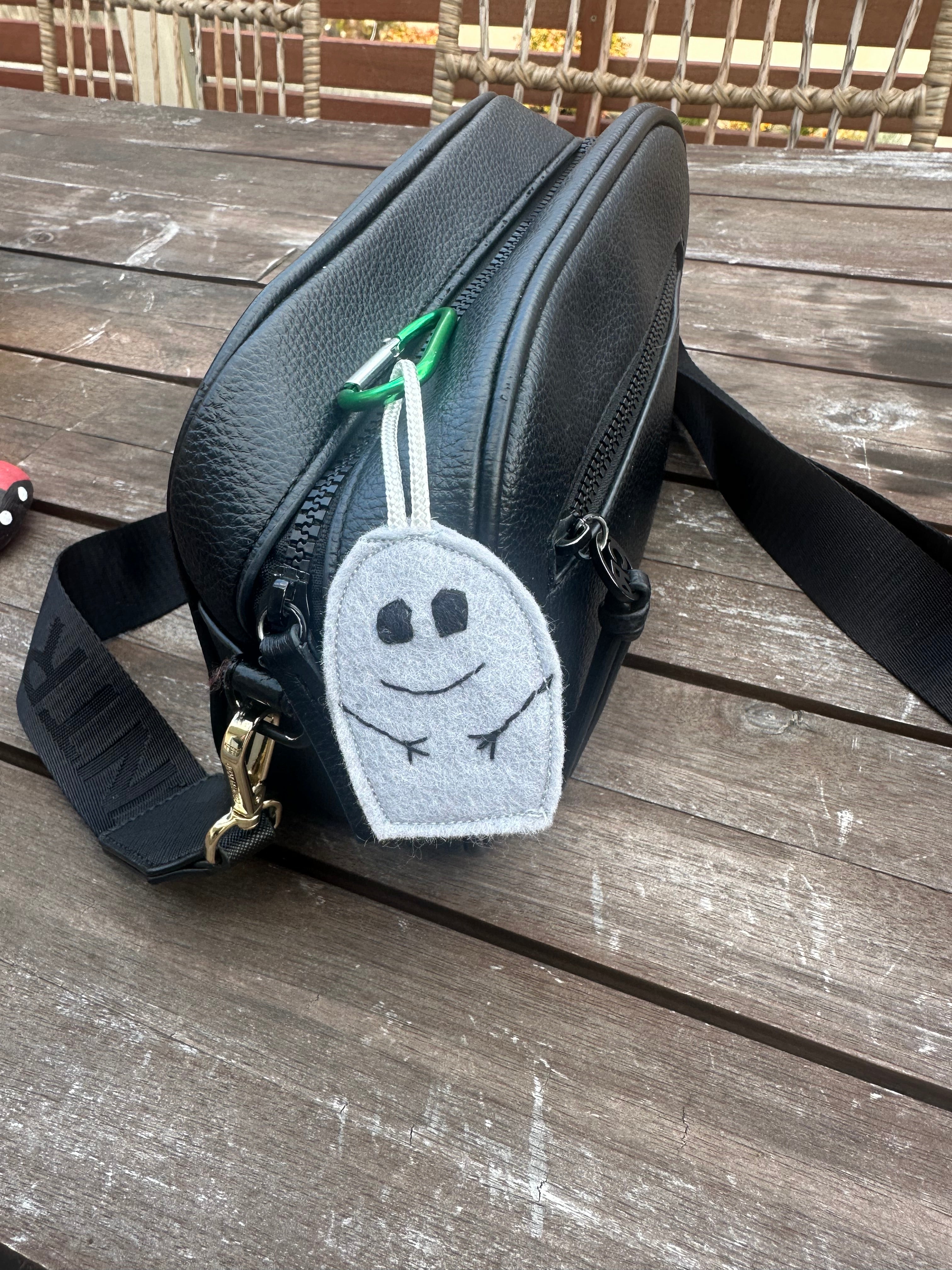 Doogle Hobart graffiti guy felt bag charm