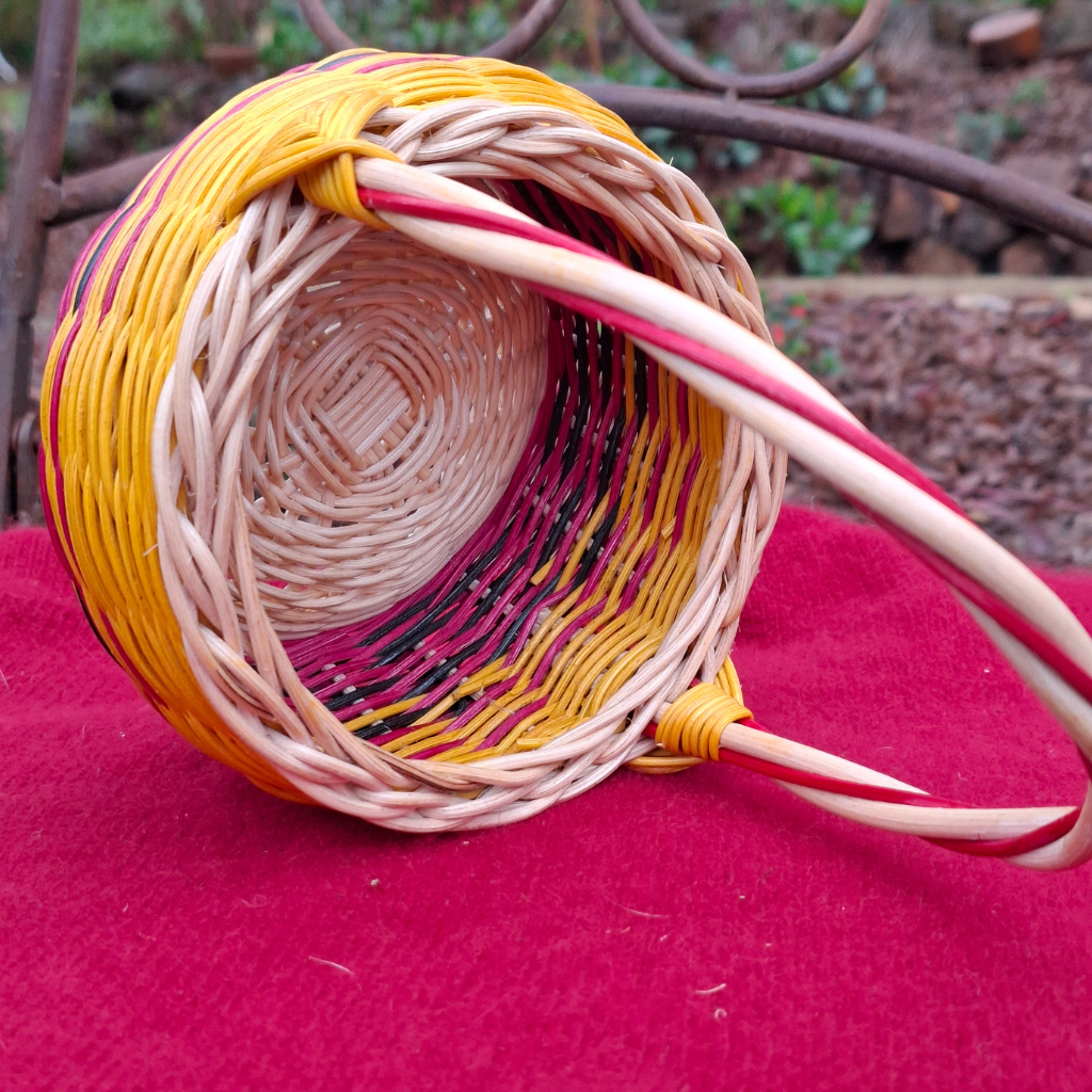 Small handled basket