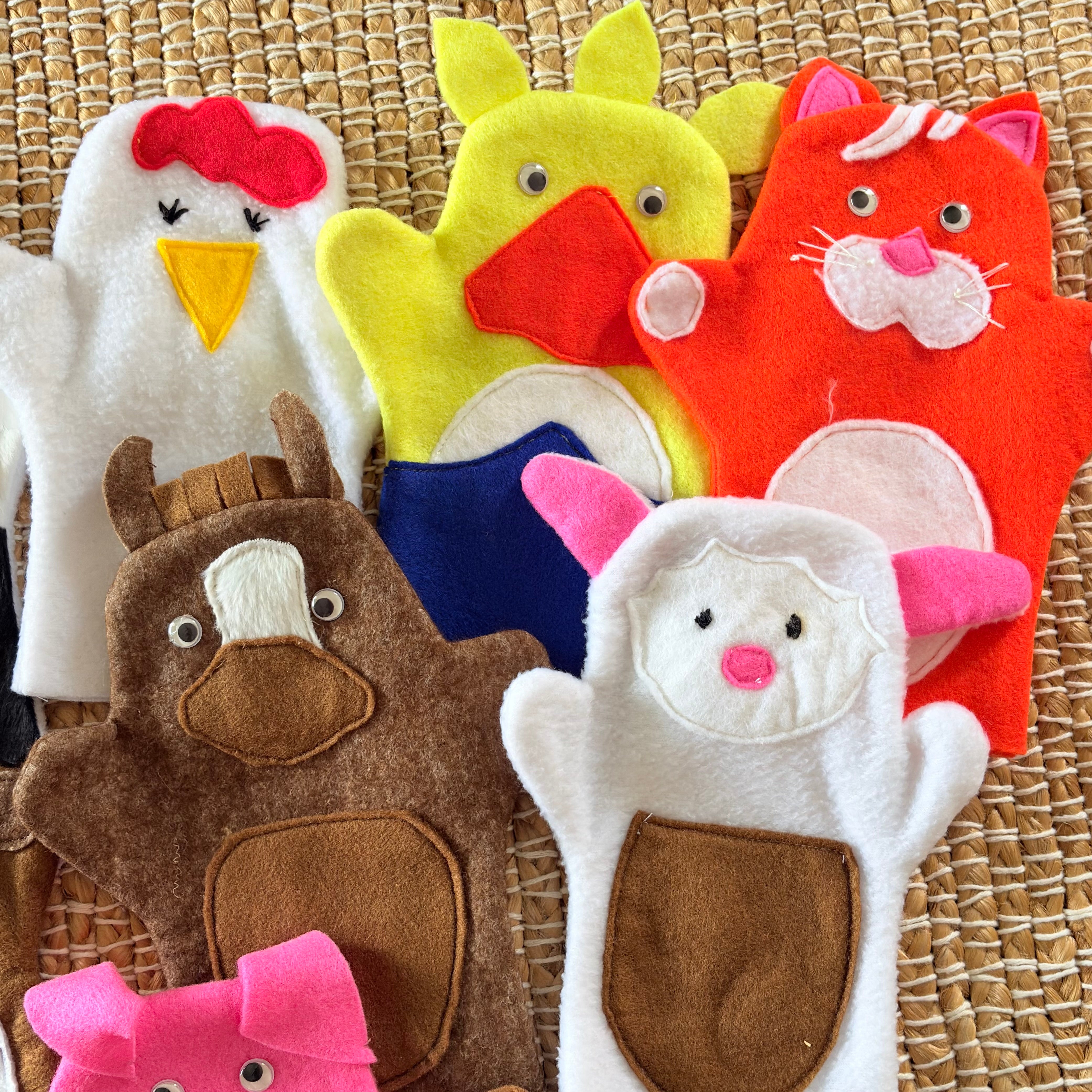 Farm Yard Hand Puppet Set