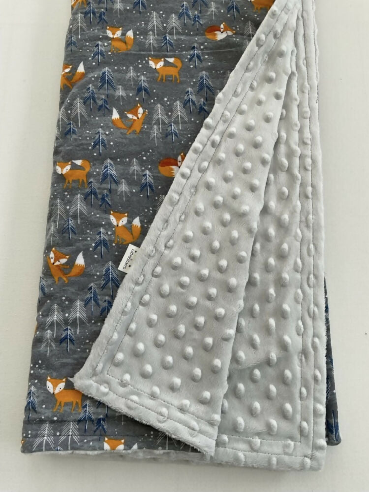 Baby Blanket / Flannelette Cotton / Minky dot / Foxes