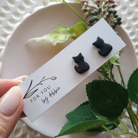 Black cat stud earrings