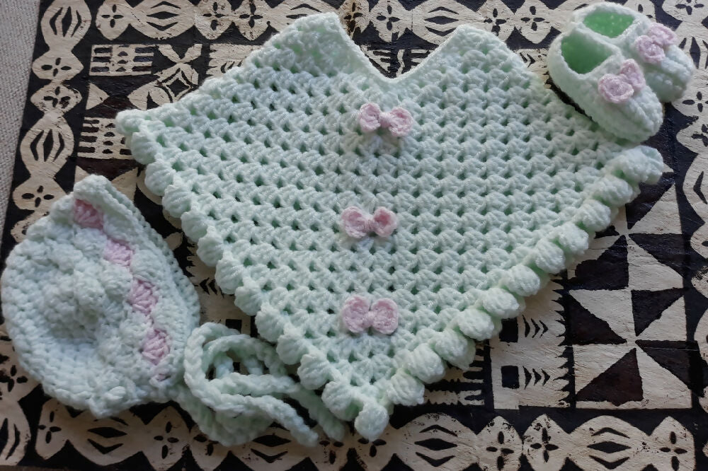 Newborn Snuggle-Uggle Poncho Set