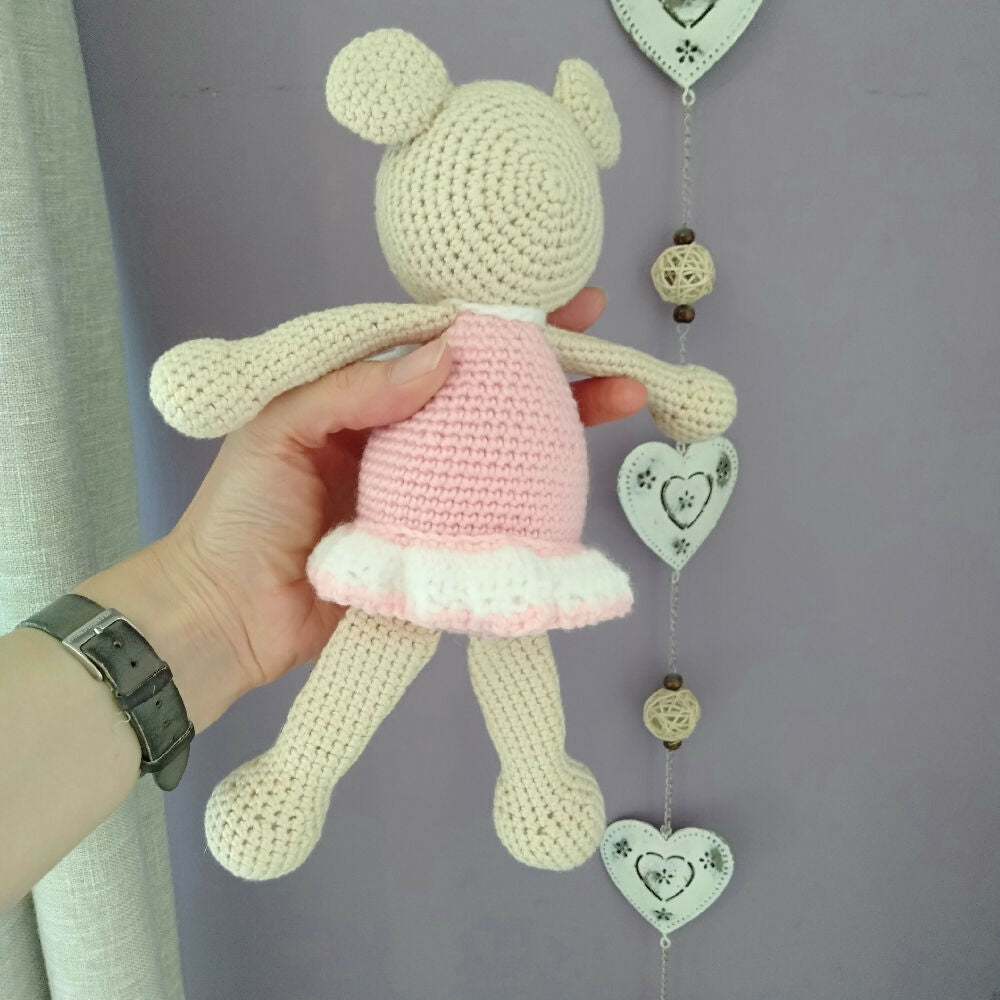 Australian-handmade-toy-crochet-mouse 4