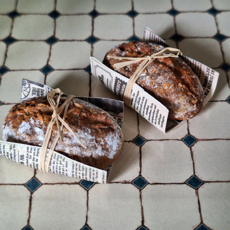 MULTIGRAIN BREAD LOAF - 1:6 scale