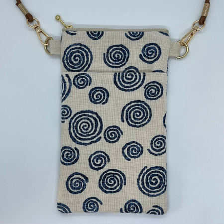 Crossbody phone bag