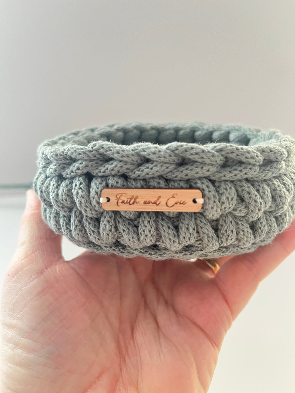 Mini basket - crocheted - colour laurel