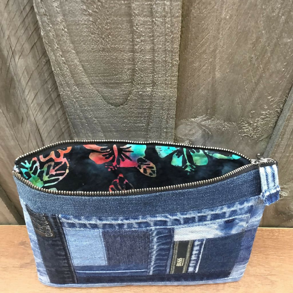Upcycled_denim_pouch_17e