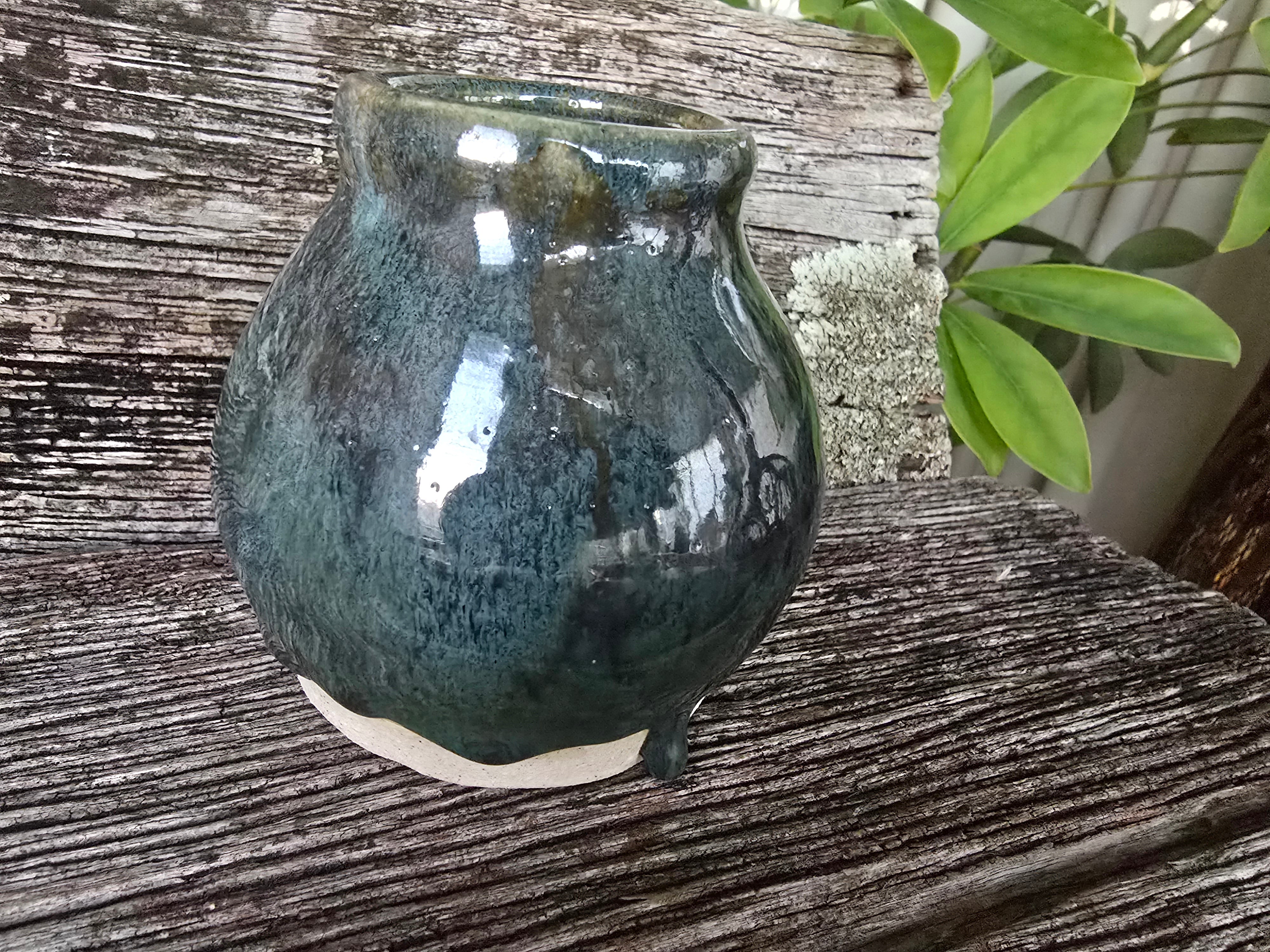 Drippy green vase