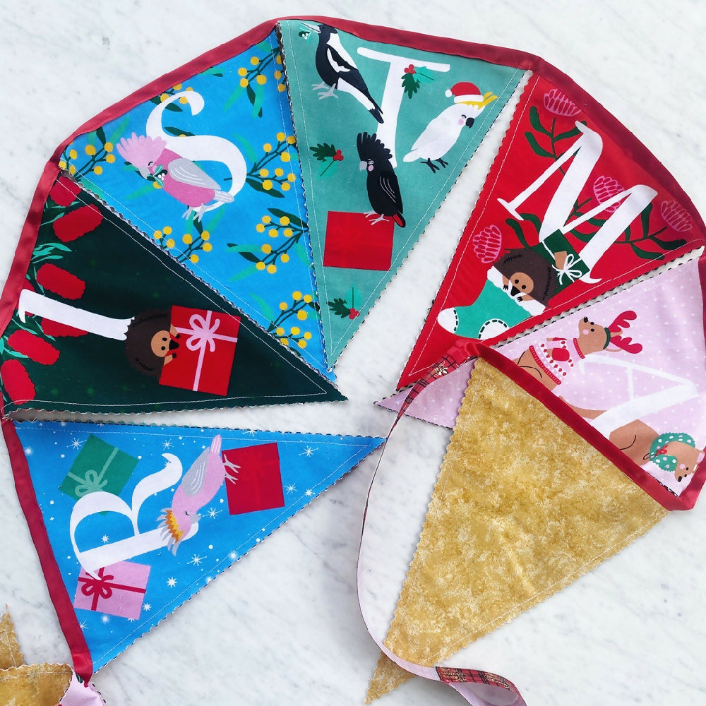 0Merry Christmas bunting