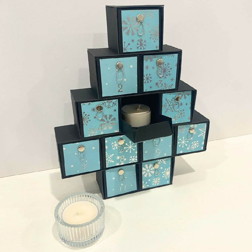 Blue12adventcalendar-tealights-open