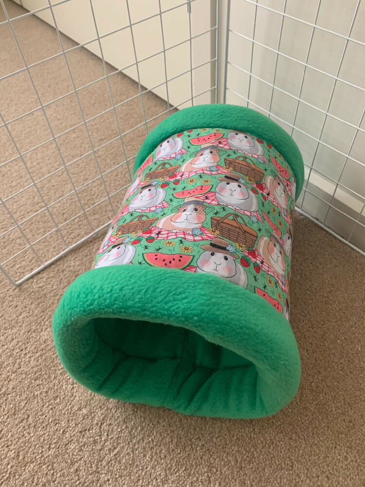 Comfortable tunnel for guinea pig, rats, rabbit, small pets