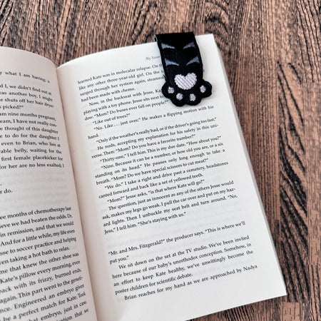 Pawfect Cat paw magnetic book mark