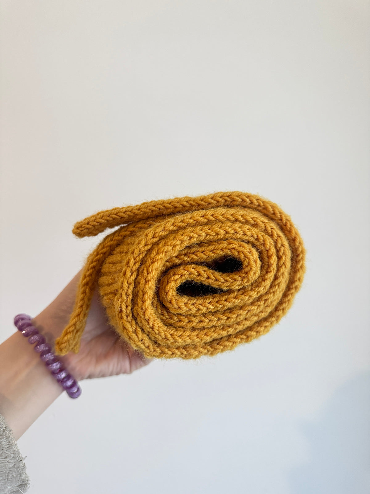 Knitted sophie scarf in mustard yellow