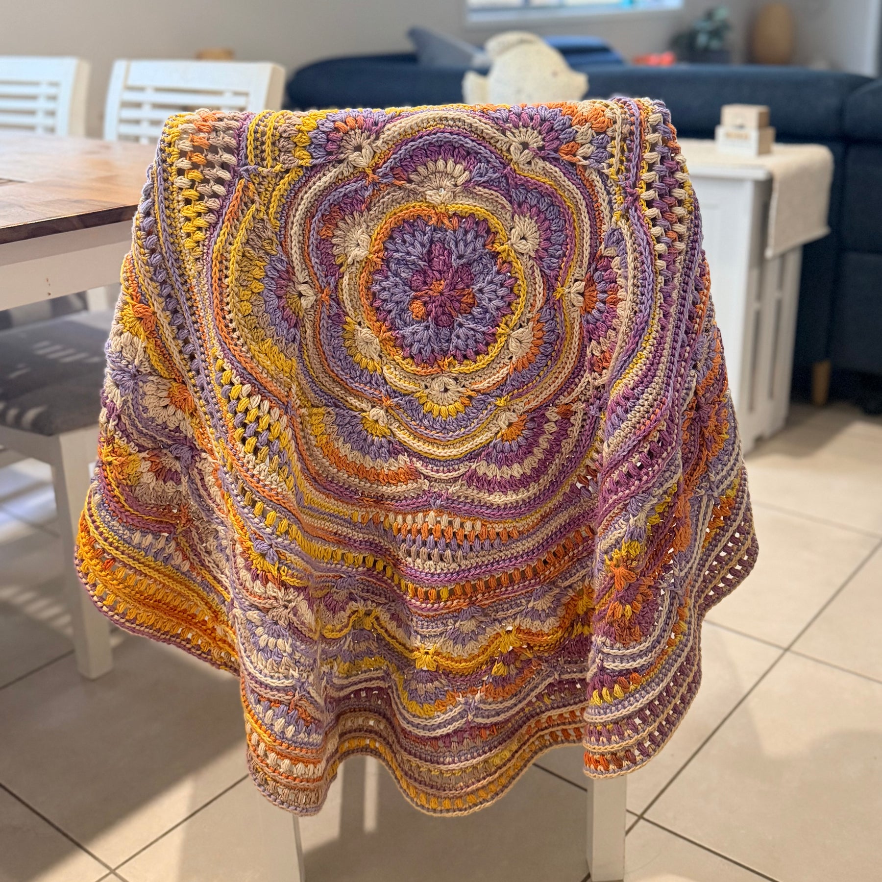 #101 Small Ripples Circular Blanket