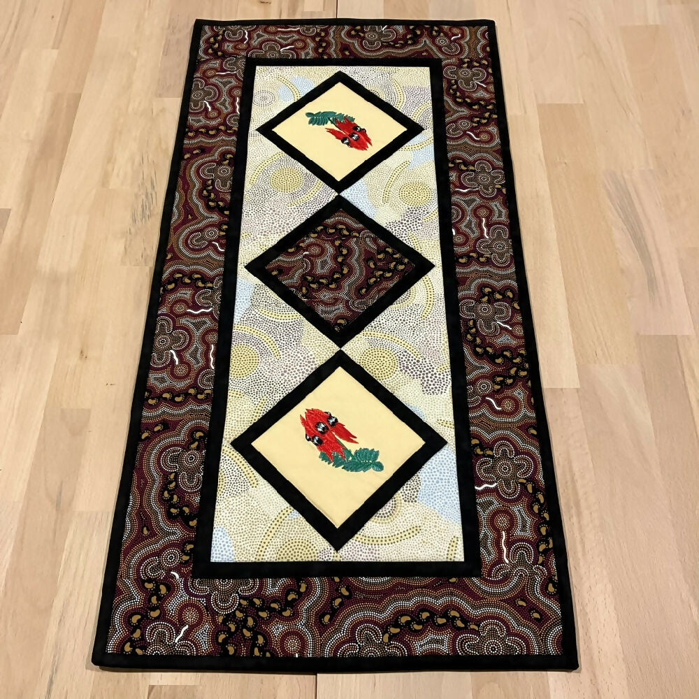 table-runner-handmade-Australia-Sturts-desert-pea_8