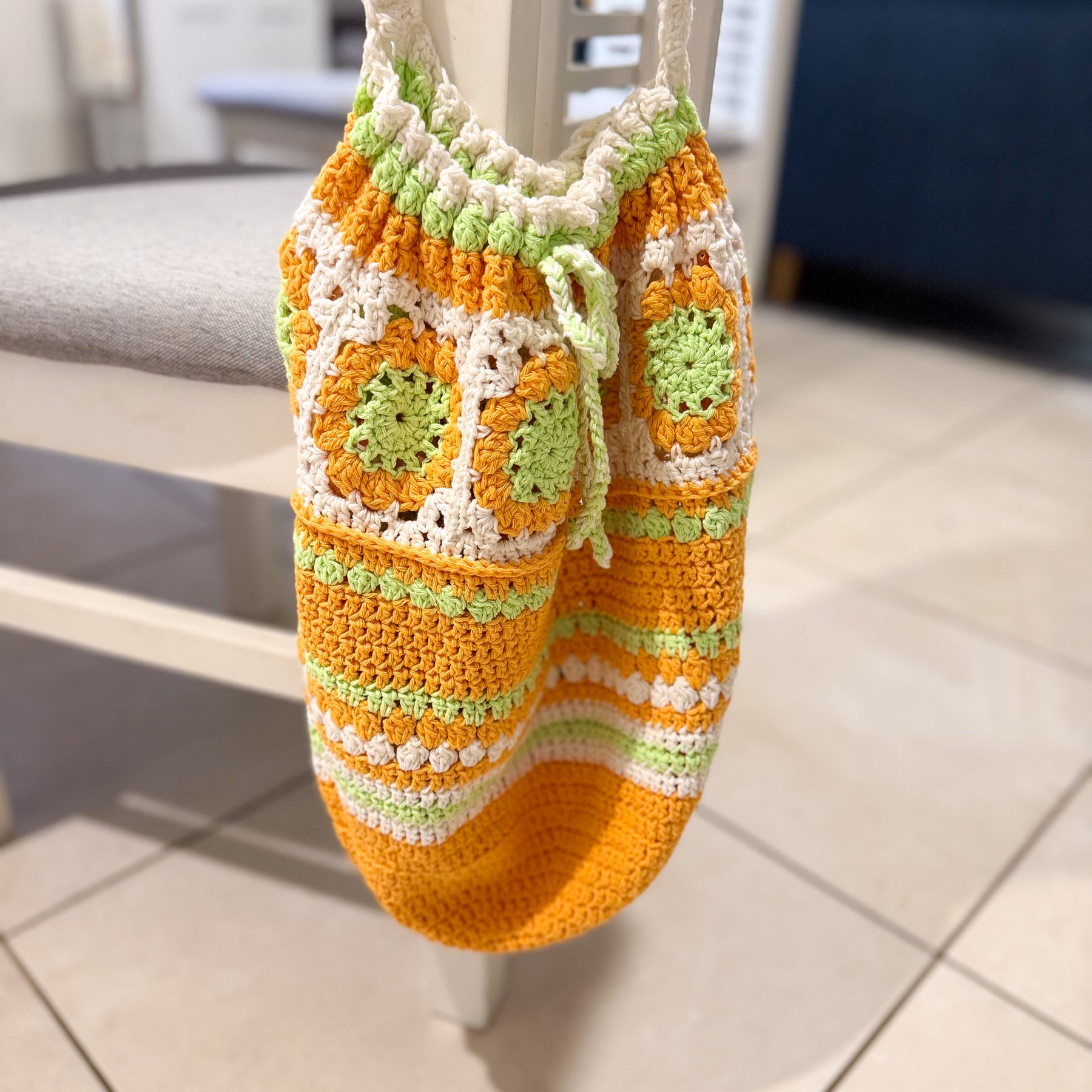 #076 Drawstring Hold All Bag