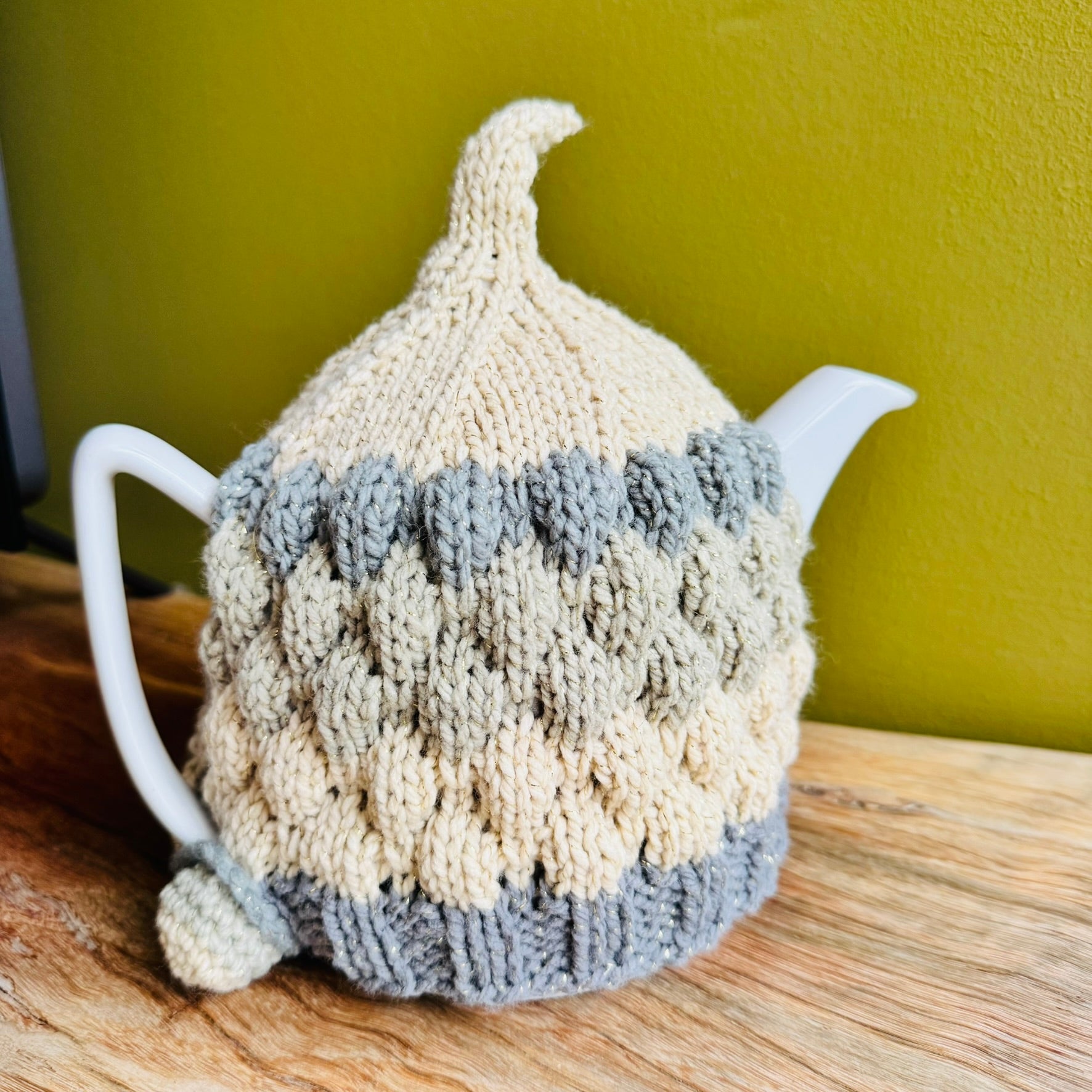 Teapot Cosy - Grey with a bit of sparkle -  4-6 cup