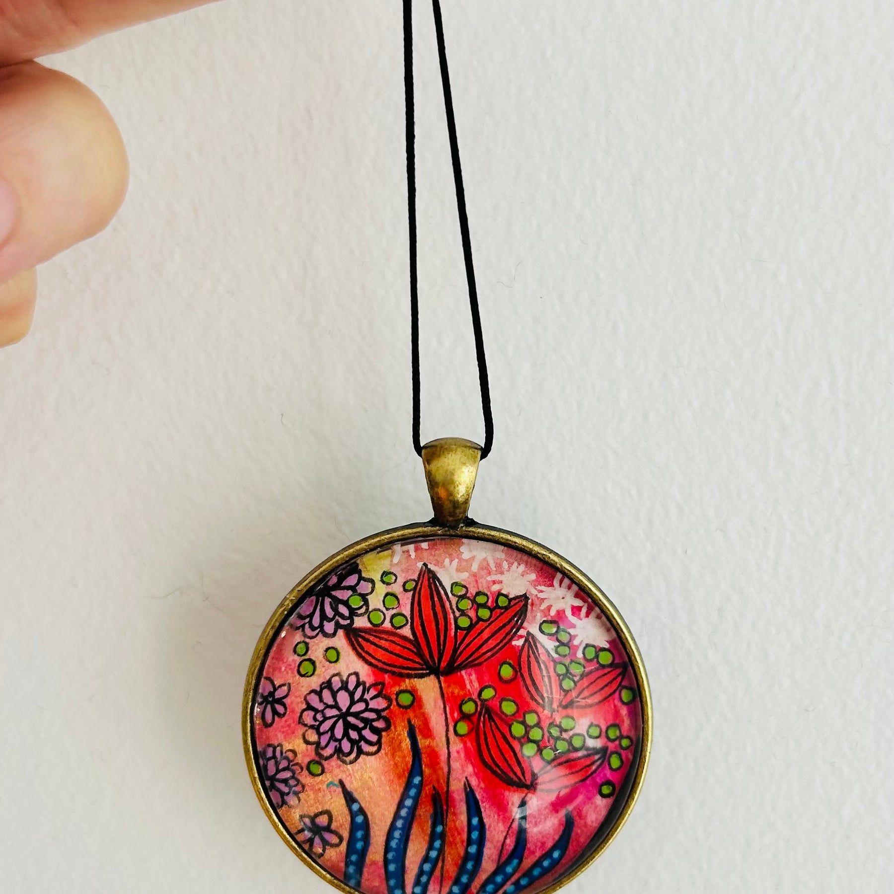 Hand-painted necklace : Ruby Sunshine