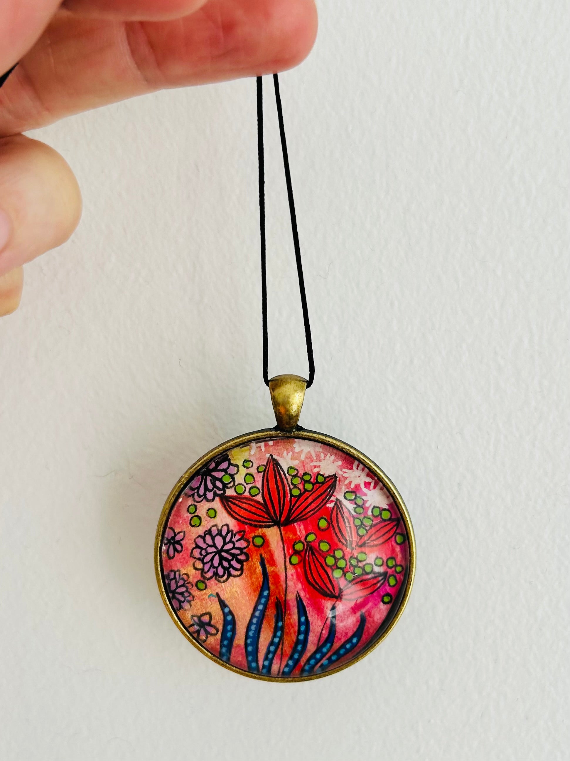 Hand-painted necklace : Ruby Sunshine