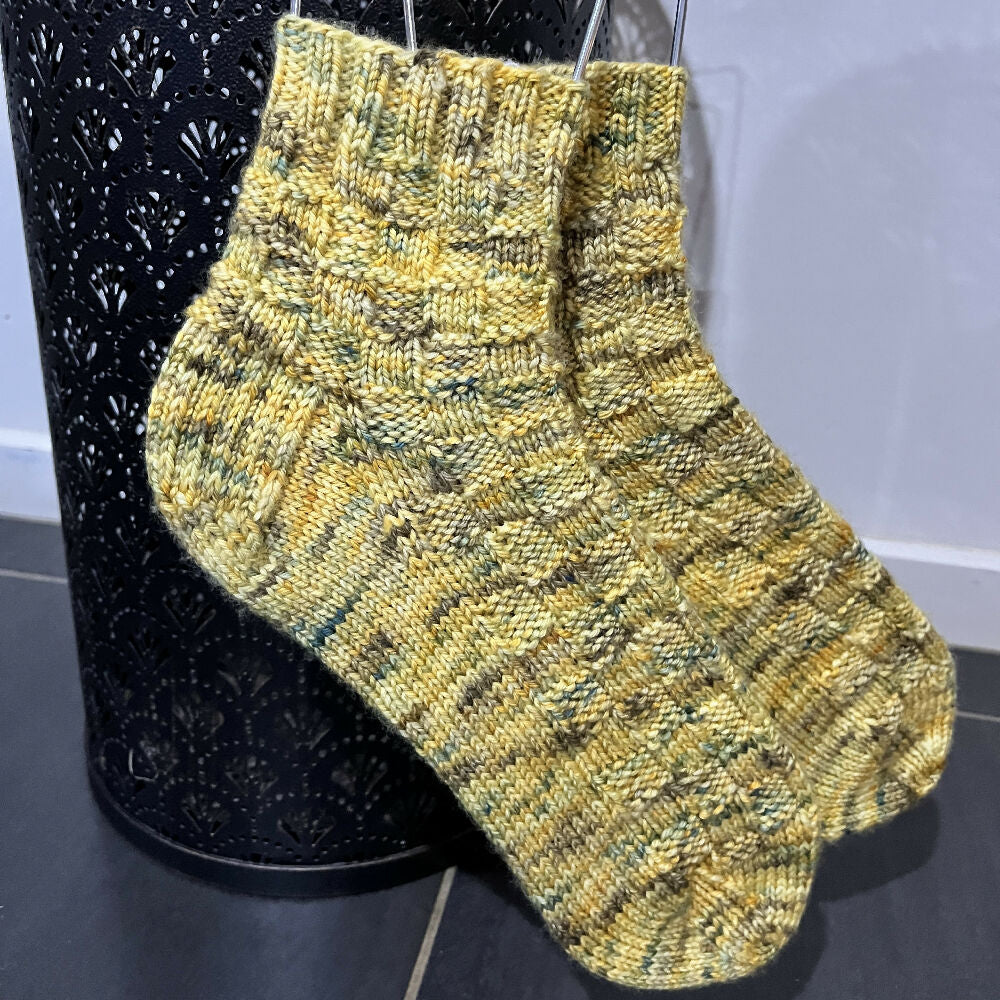 Hand knit socks using Australian indie hand dyed yarn