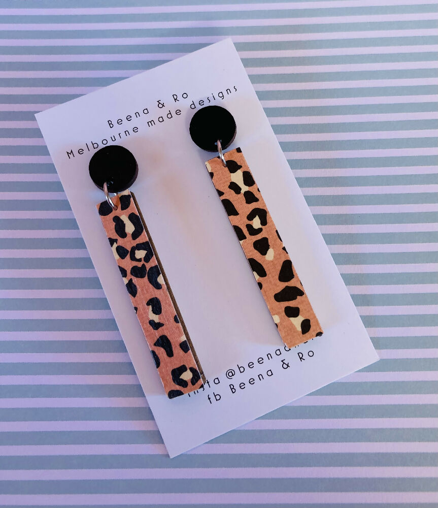 Animal print stick earrings