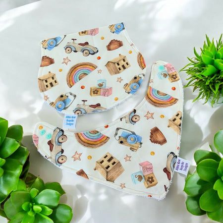 Adorable Bib and Burp cloth set