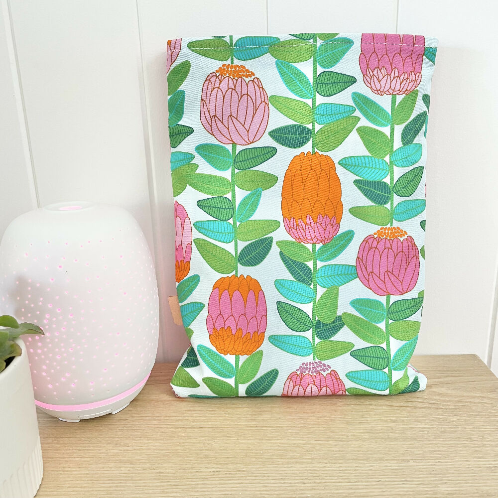 Book Sleeve~ Bright Proteas