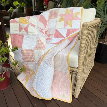 Prairie Sunset Patchwork Quilt - Reversible Pastel design