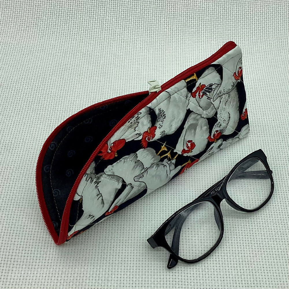 Hen And Chickens Glasses Case. Fabric, padded, lightly quilted.
