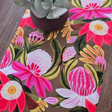 Botanica Olive Table Runner