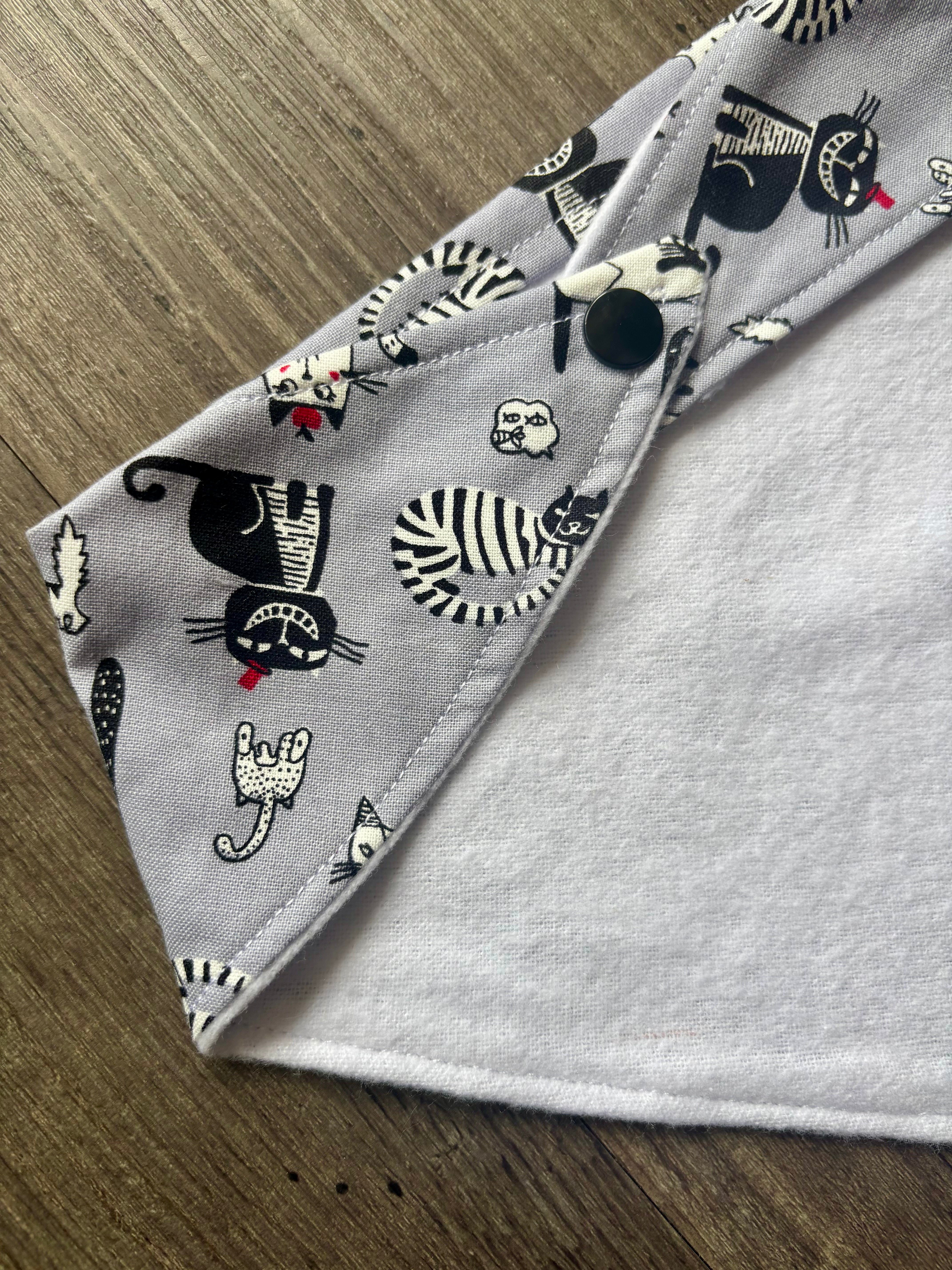 Bandana Bib Cats