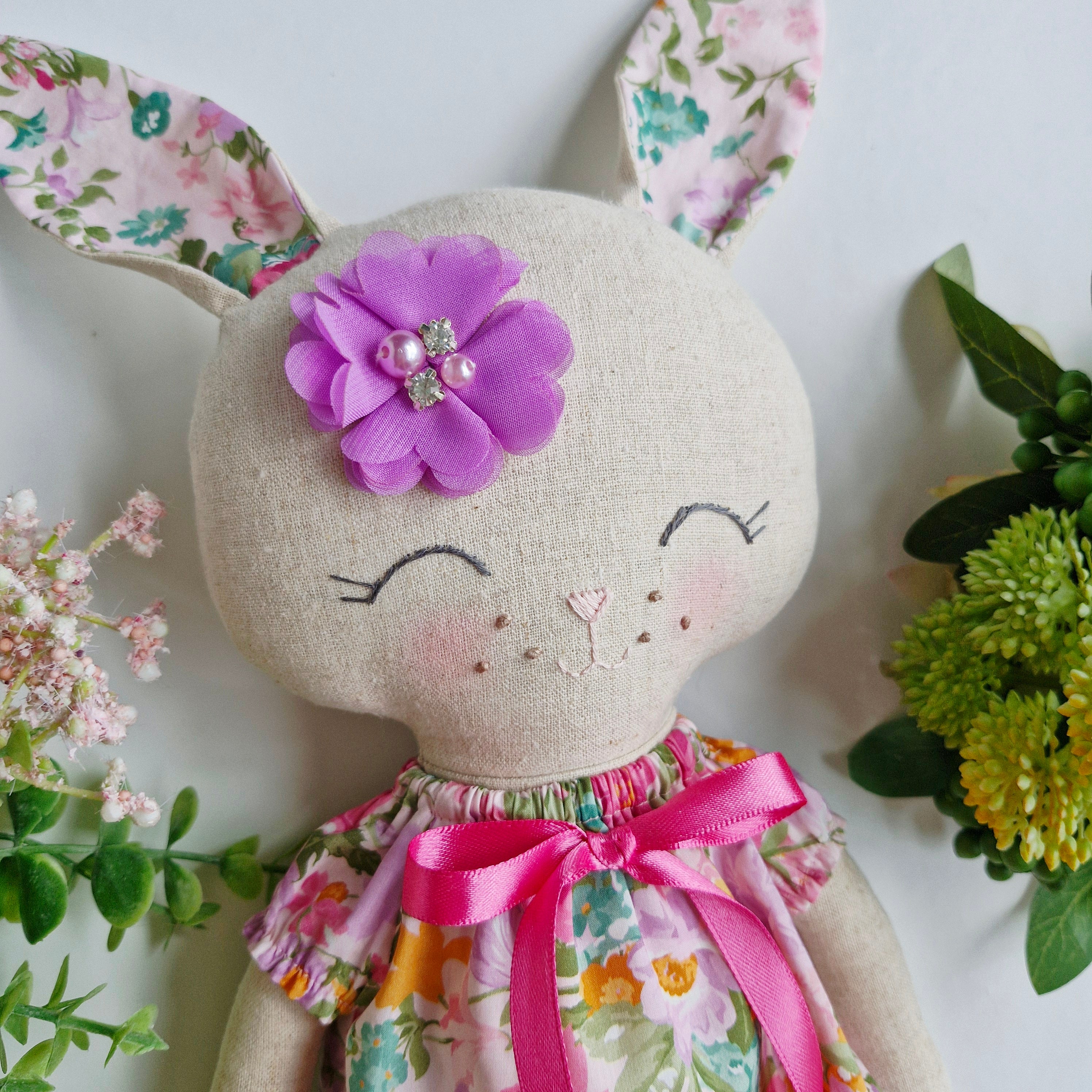 Ruby Rabbit - Bridgerton Pink