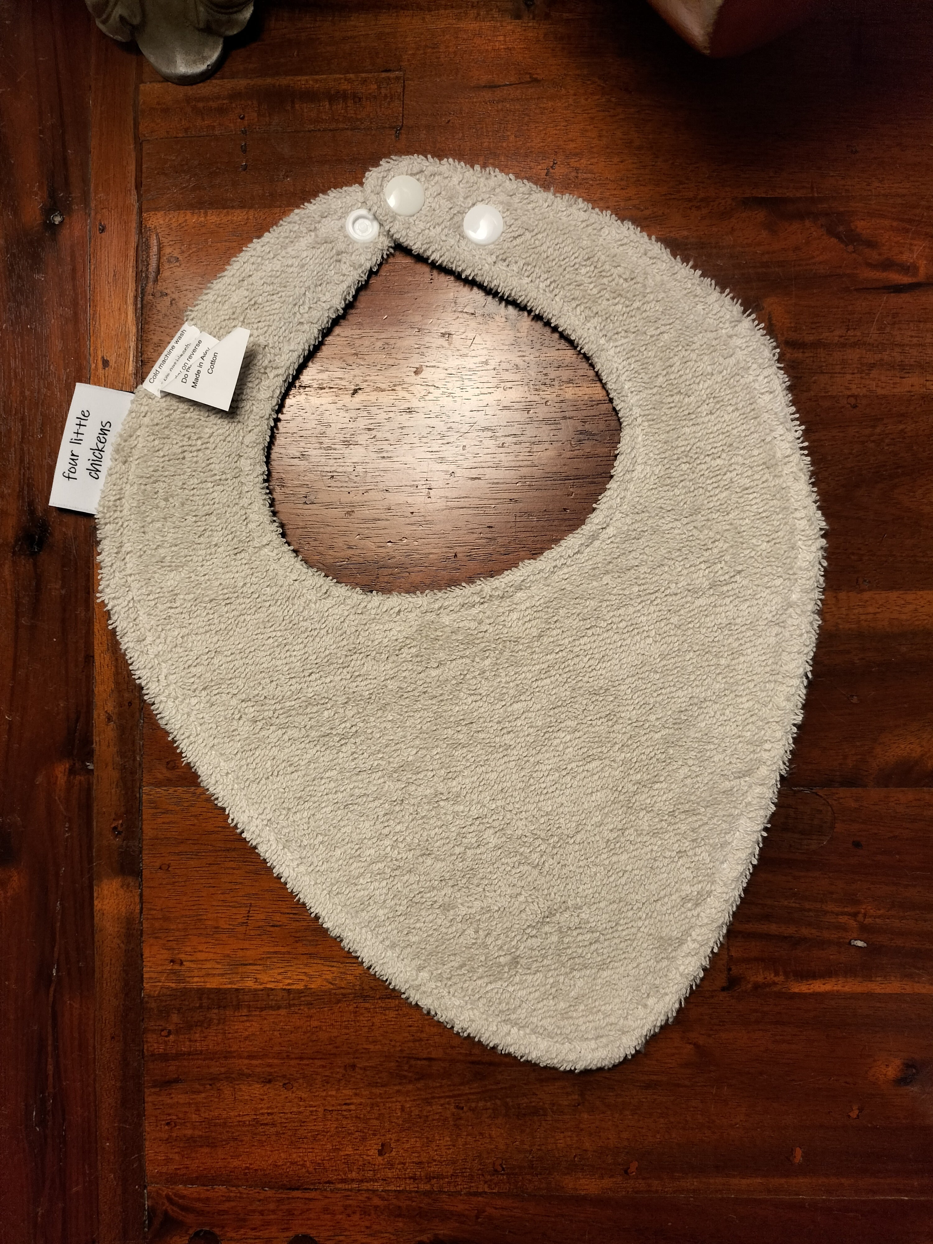 ADVENTURE BEARS BIB