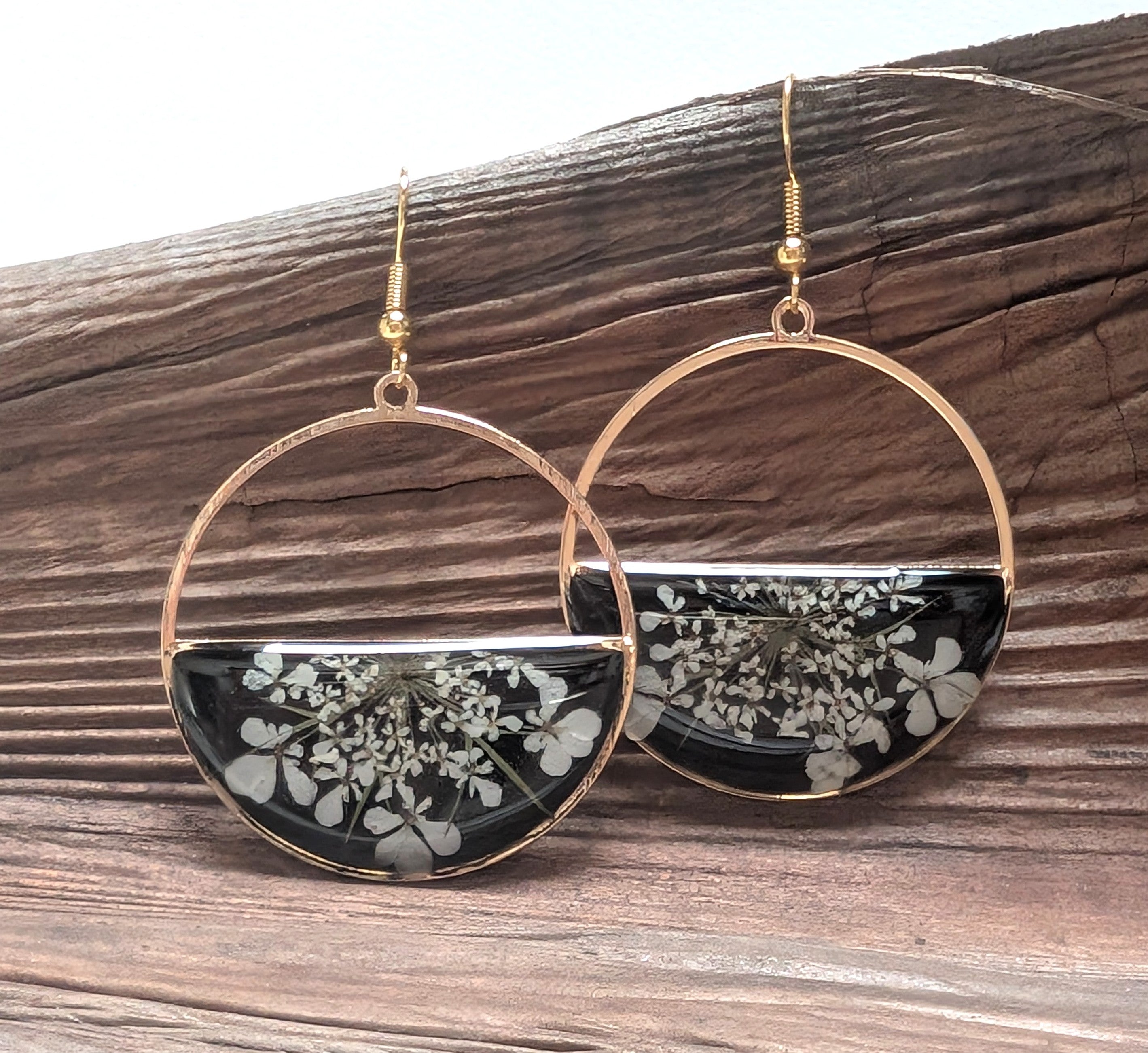 Queen Anne's Lace pressed flower earrings