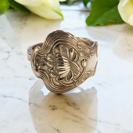 1900 Water Lily Sterling Silver Spoon Ring size T