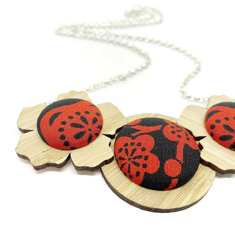 Blossom Necklace Blood Red