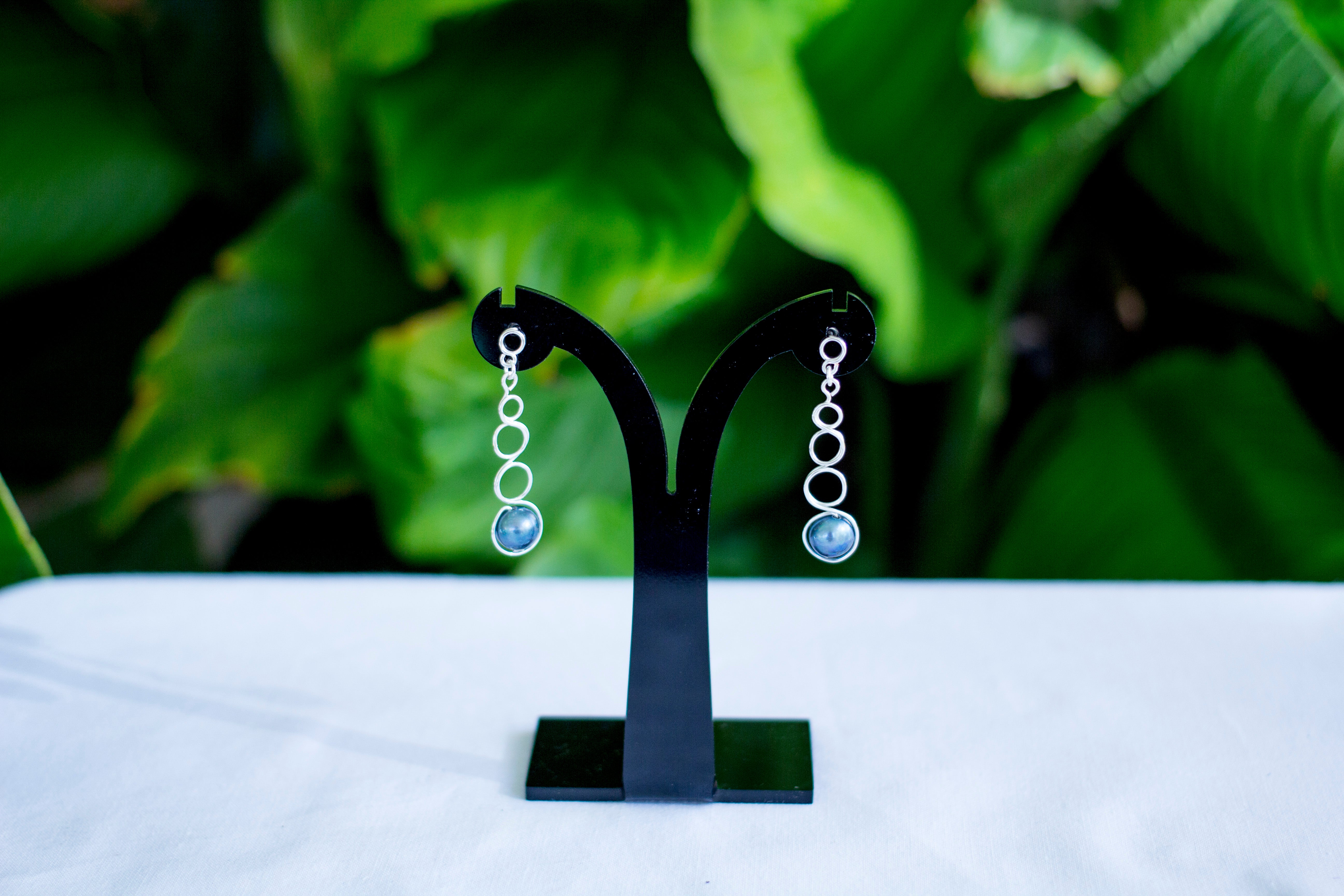 Tahitian Pearl Silver Loop Dangle Earrings