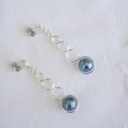 Tahitian Pearl Silver Loop Dangle Earrings