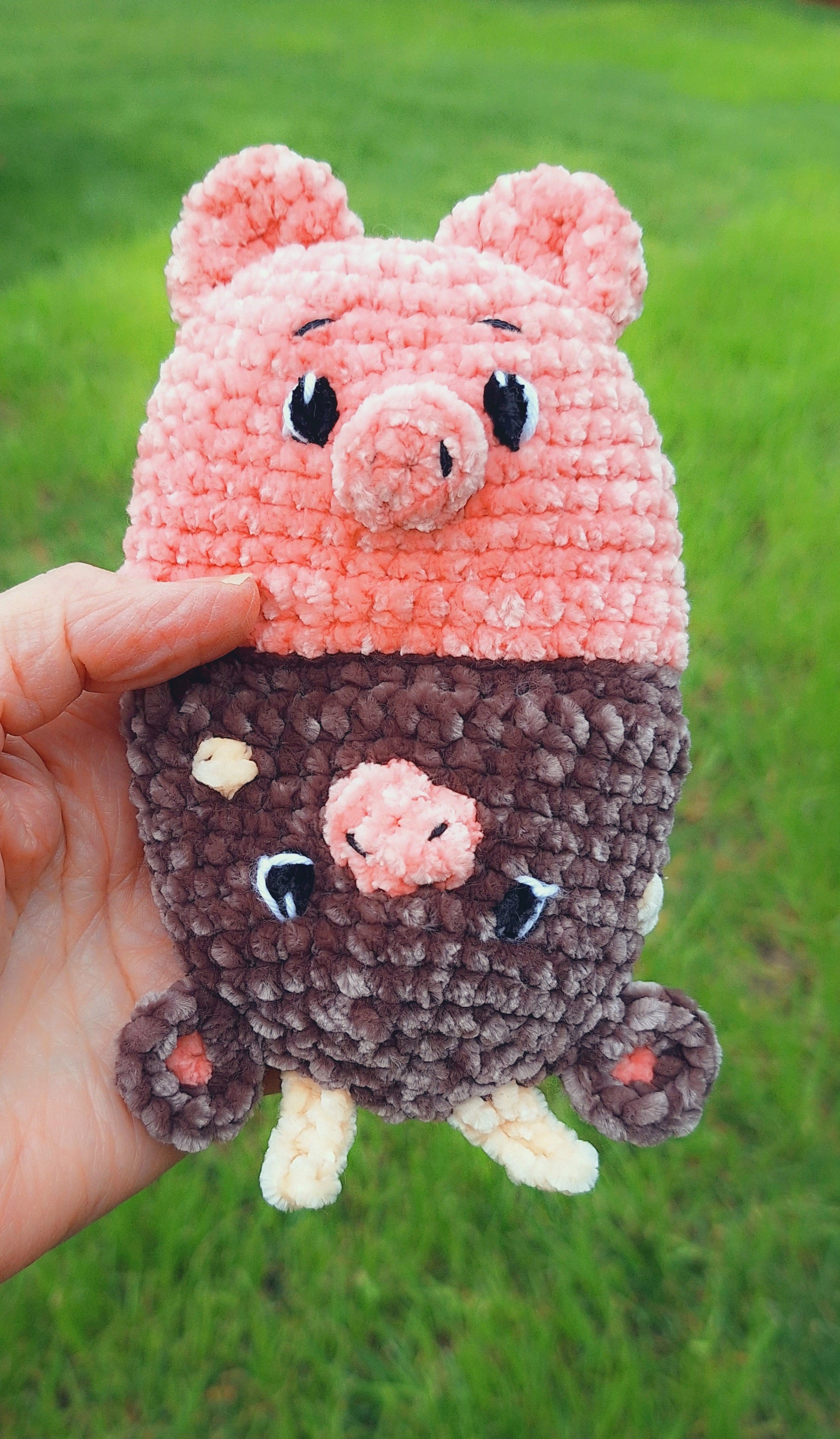 Two-in-one crocheted animal Toys, flip and transform