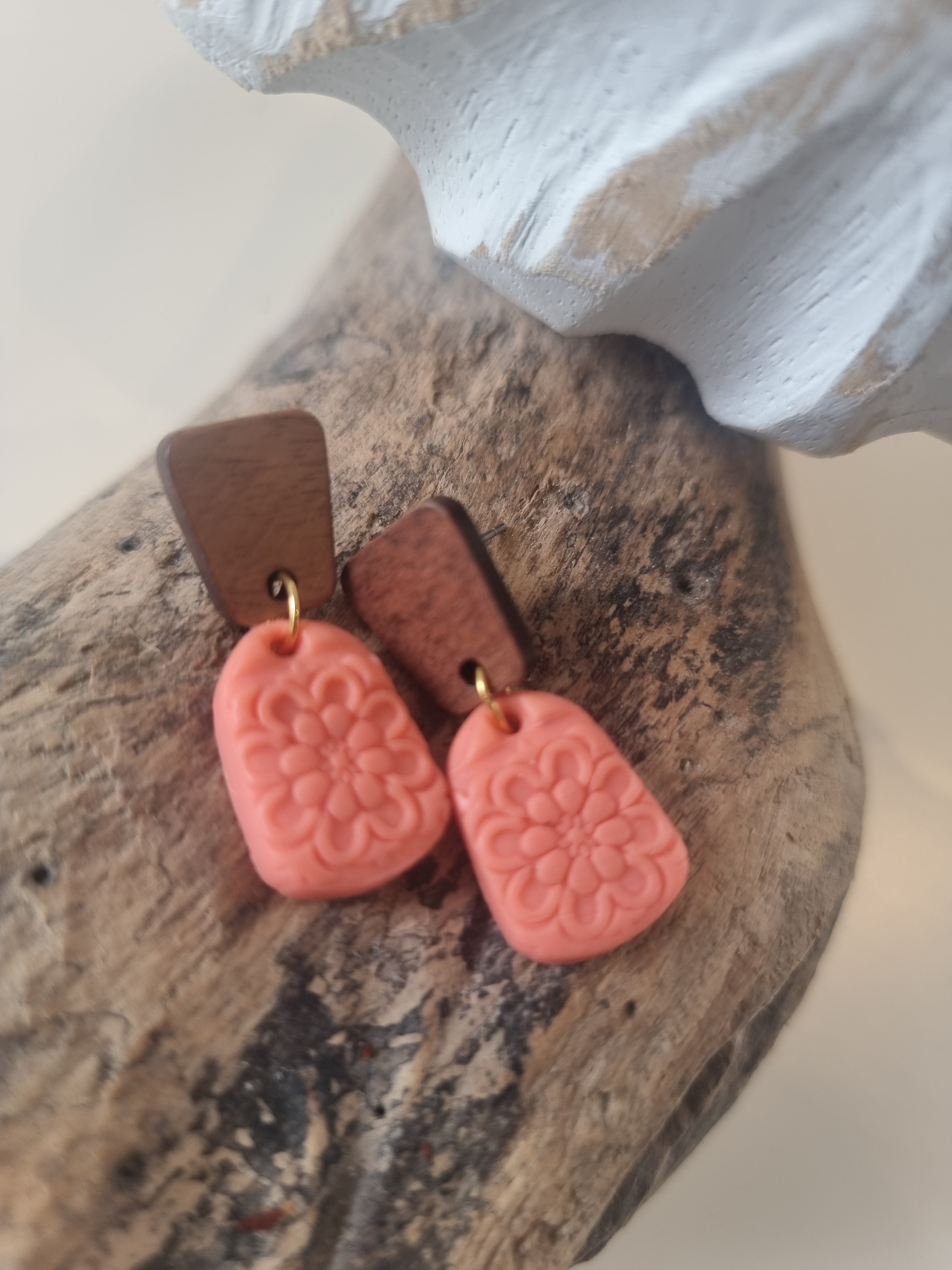 Peach Blossoms Dangle